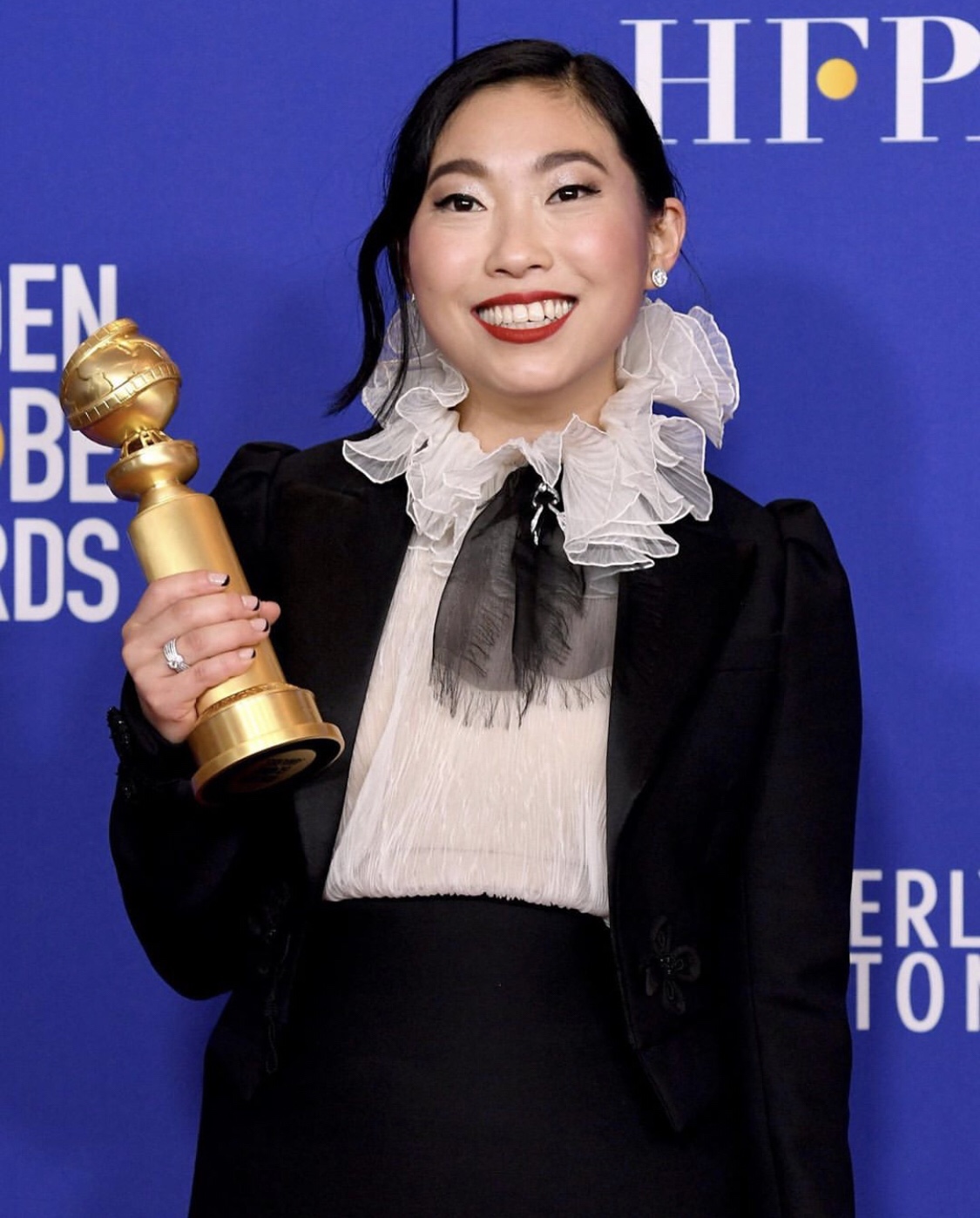 Awkwafina The First Asian To Win “Best Actress In Music Or Comedy